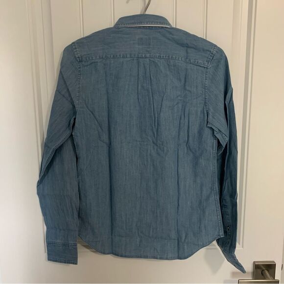 Untuckit Shirt - Picture 5 of 10